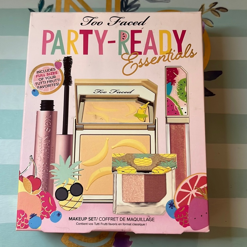 NIB! Too Faced essentials set!